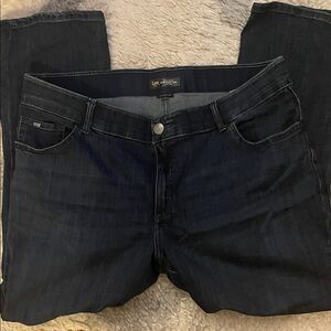 Women's Lee Brand Straight Leg Dark Blue Denim - Size 18